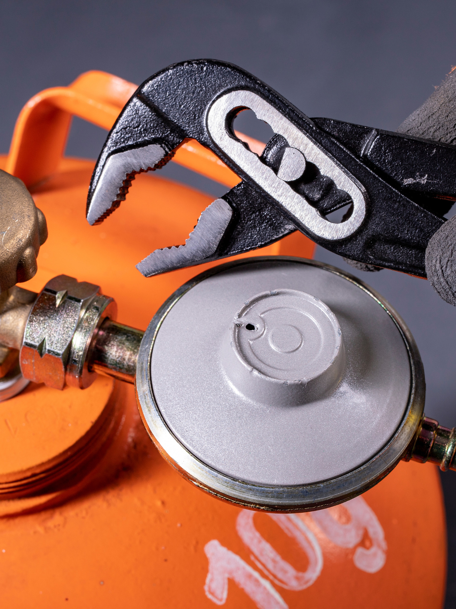 gas safe registered engineer near me Oldham, OL1-OL9